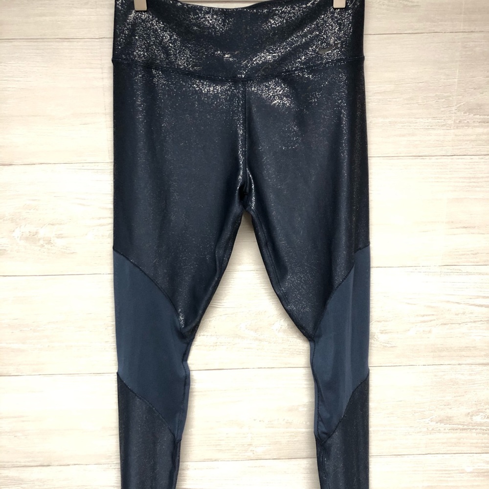 * | Nike | shimmer leggings. Size M. - Picture 2 of 7